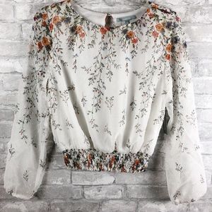 🆕 NWT Boho crop top wildflowers sheer white M